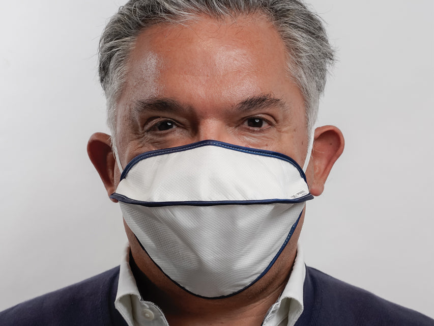 MYCROCLEAN fyrir fullorðna endurnýtanlegt skurðgríma – BFE 99.8% – 2 layers – hvítur-blár – nose Klemma – mynd 2