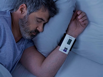 OMRON NIGHTVIEW AUTOMATIC WRIST B.P.M. HEM-9601T-E3 - 49883