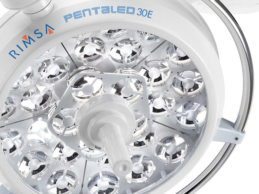 PENTALED 30E skurðstofuljós – á hjólastandi