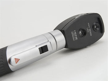 HEINE MINI 3000 LED AUGNLÆKNISTÆKI - endurhlaðanlegt handfang - svart - 31695